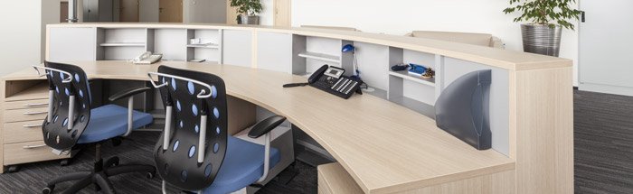 Mobilier de bureau : chaises, fauteuils et tables de travail - La Poste Pro